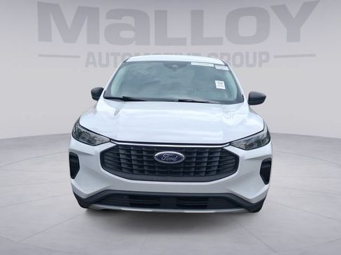 Used 2023 Ford Escape Active w/ Tech Pack #1 AWD/4WD image 8