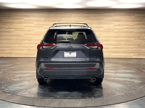 Used 2025 Toyota RAV4 XLE image 21