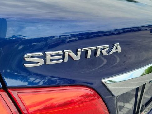 Used 2019 Nissan Sentra SV FWD image 5