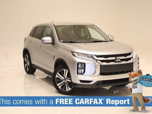 Used 2020 Mitsubishi Outlander Sport SE FWD image 2