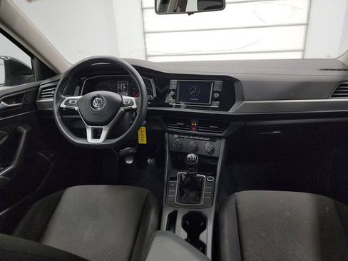 Used 2020 Volkswagen Jetta R-Line image 32