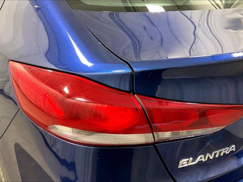 Used 2018 Hyundai Elantra SEL image 33