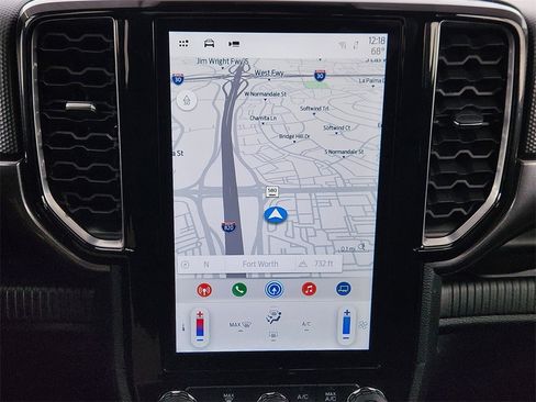 Used 2025 Ford Ranger XLT w/ Black Appearance Package image 17