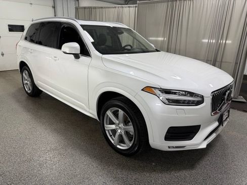 Used 2023 Volvo XC90 B5 Core w/ Protection Package Premier AWD/4WD image 3