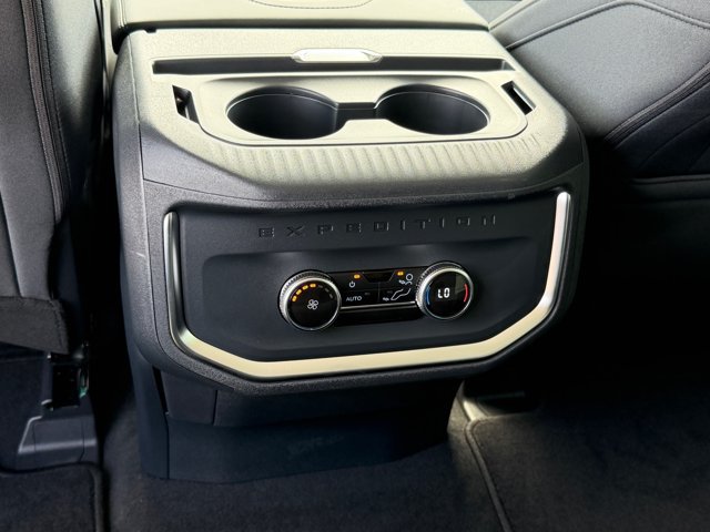 New 2027 Ford Expedition Active RWD image 17