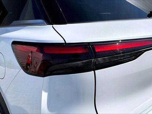 Used 2026 INFINITI QX60 Luxe w/ Cargo Package image 30