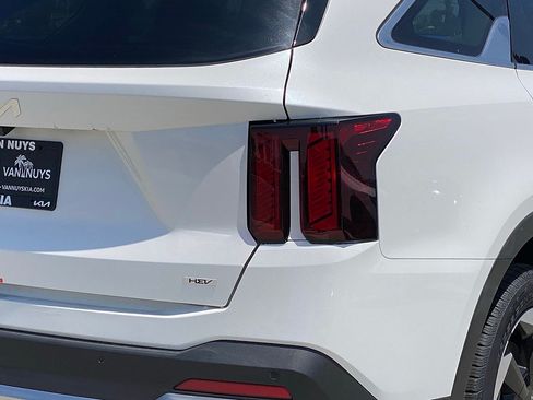 New 2026 Kia Sorento EX FWD image 4