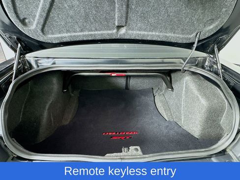 Used 2016 Dodge Challenger SRT w/ Technology Group image 33
