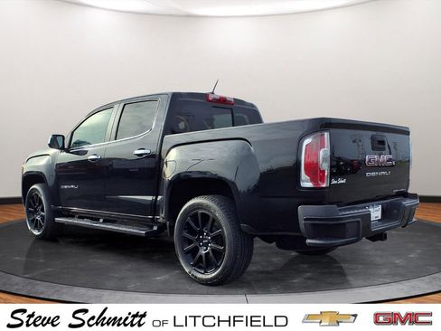 Certified 2022 GMC Canyon Denali w/ Denali Black Edition Package AWD/4WD image 22