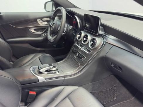 Used 2015 Mercedes-Benz C 300 Sedan w/ Sport Package image 13