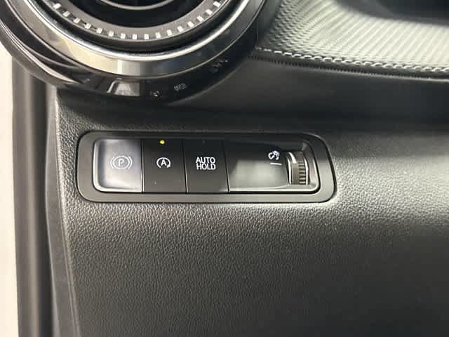 Used 2026 Chevrolet Equinox LT FWD image 19