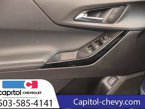 Used 2025 Chevrolet Equinox LT w/ Convenience Package II AWD/4WD image 10