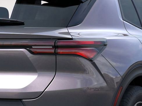 New 2026 Chevrolet Equinox EV LT image 12