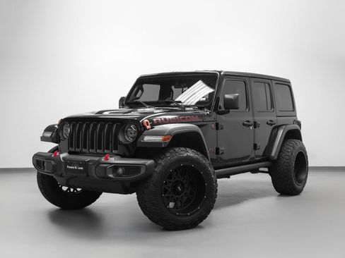 Used 2018 Jeep Wrangler Unlimited Rubicon w/ Dual Top Group AWD/4WD image 6