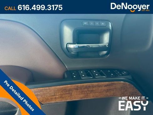 Used 2017 Chevrolet Silverado 2500 High Country w/ Duramax Plus Package AWD/4WD image 11
