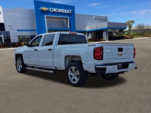 Used 2018 Chevrolet Silverado 1500 Custom w/ Trailering Package AWD/4WD image 22
