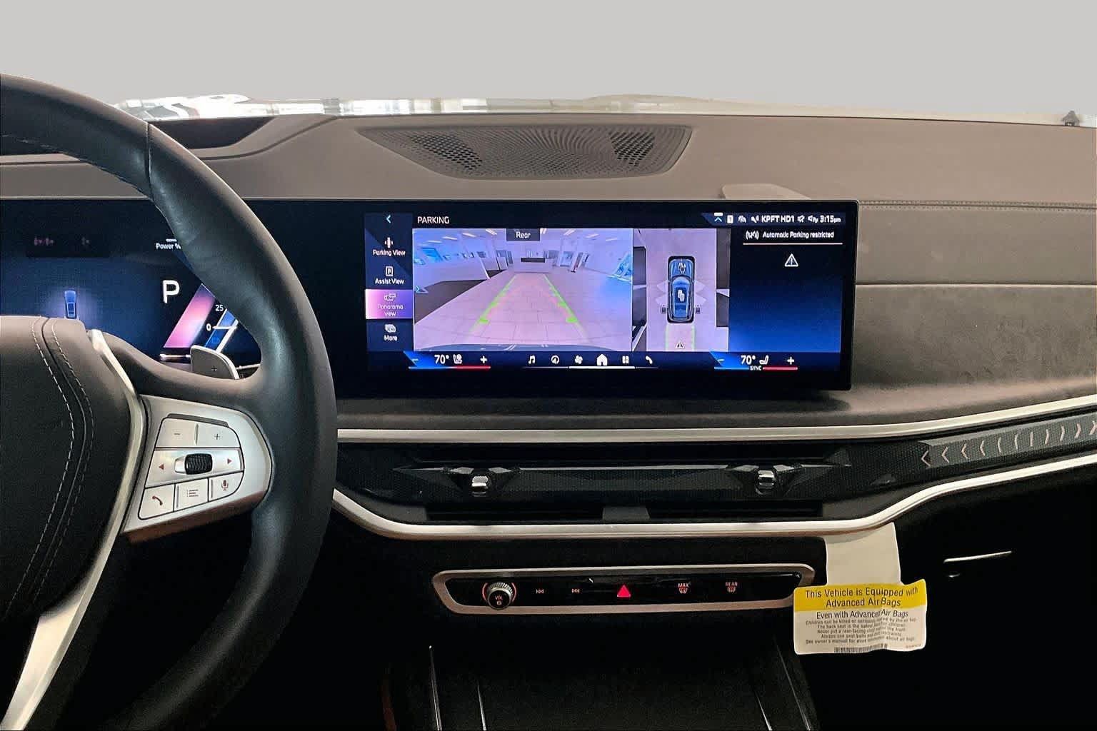 Used 2025 BMW X7 xDrive40i AWD/4WD image 6