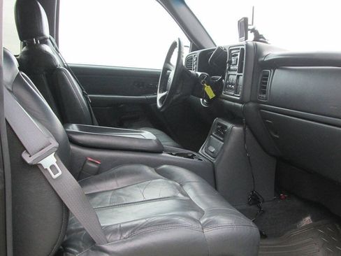 Used 2000 Chevrolet Silverado 2500 LT AWD/4WD image 14