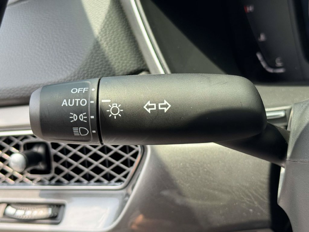 Used 2026 Acura Integra FWD image 24