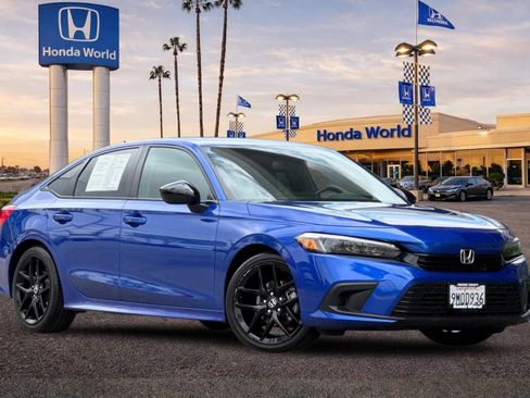 Certified 2024 Honda Civic Sport image 2