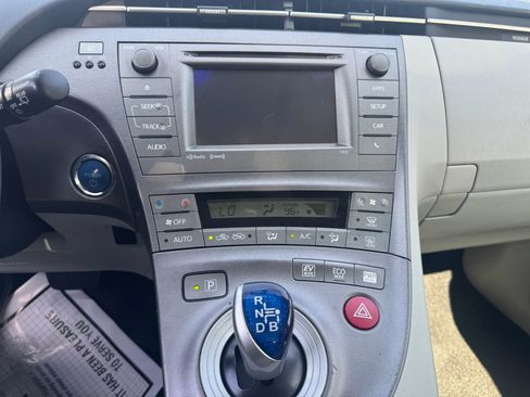 Used 2013 Toyota Prius Three FWD image 12