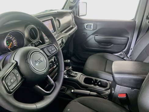 Used 2023 Jeep Wrangler Sport AWD/4WD image 23