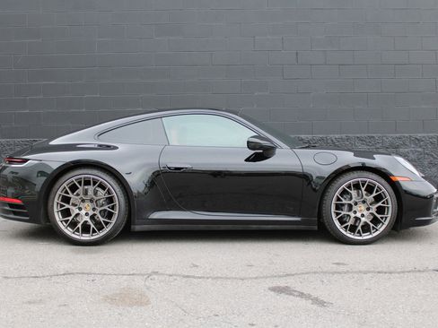 Certified 2023 Porsche 911 Carrera image 8