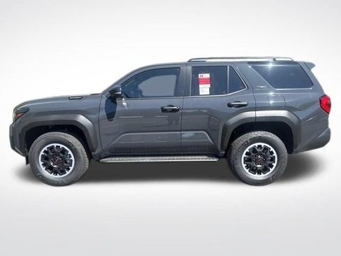 New 2026 Toyota 4Runner TRD Off-Road Premium AWD/4WD image 2