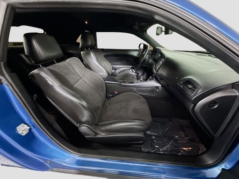 Used 2021 Dodge Challenger GT w/ Plus Package image 27