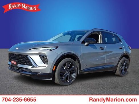 Certified 2025 Buick Envision Sport Touring image 1