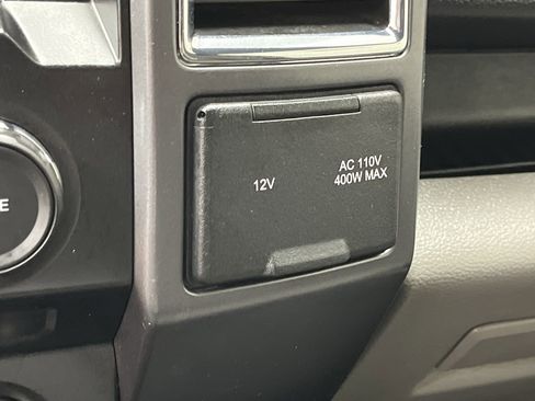 Used 2016 Ford F150 XLT w/ Equipment Group 302A Luxury AWD/4WD image 29