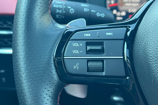 Certified 2025 Acura ADX A-Spec w/ Advance Package FWD image 28