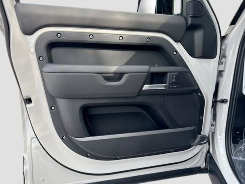 New 2026 Land Rover Defender 110 S image 20