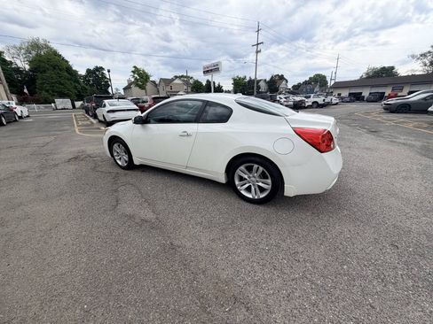 Used 2011 Nissan Altima 2.5 S w/ 2.5S Premium Pkg FWD image 46