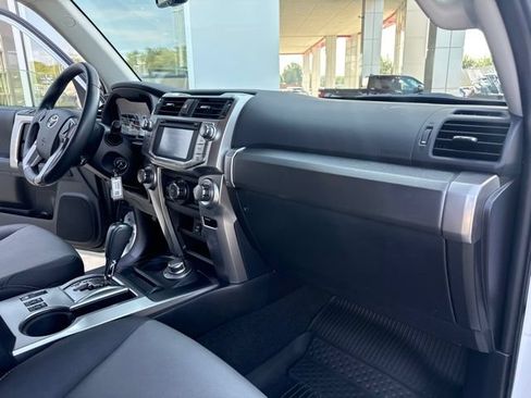 Used 2019 Toyota 4Runner SR5 Premium AWD/4WD image 29