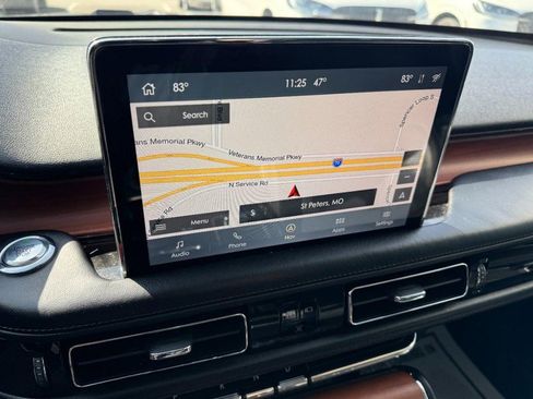 Used 2020 Lincoln Aviator Reserve w/ Equipment Group 202A image 23