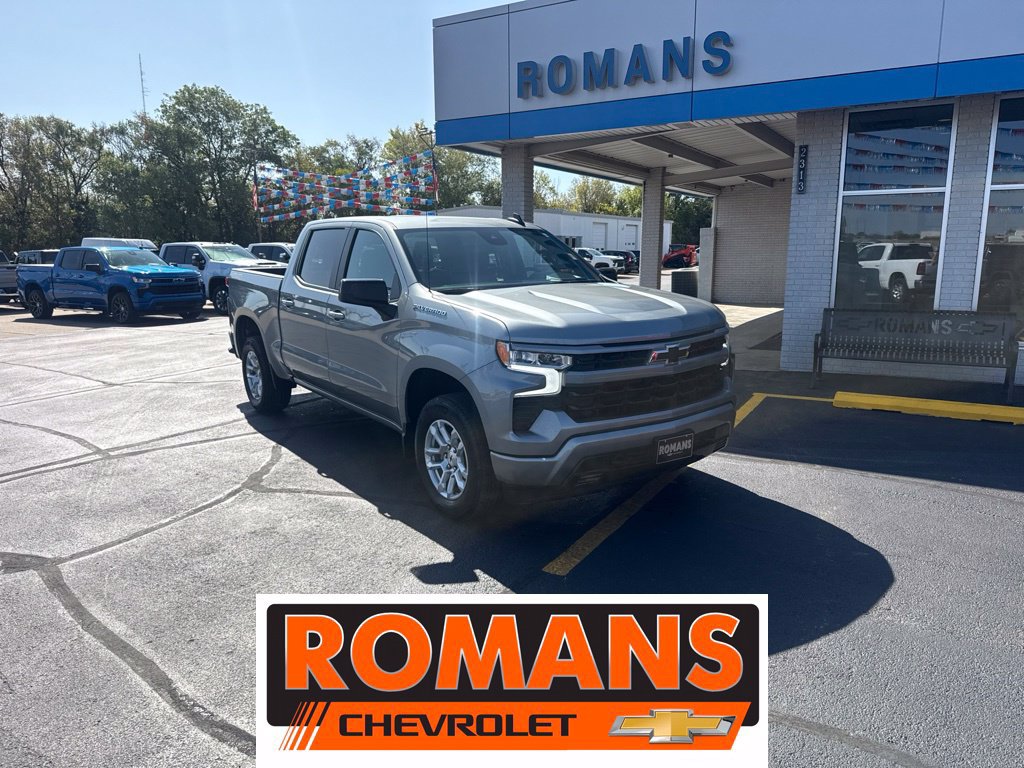 Used 2026 Chevrolet Silverado 1500 RST AWD/4WD image 1