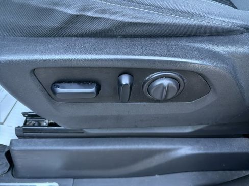 Used 2021 Chevrolet Silverado 1500 RST image 14