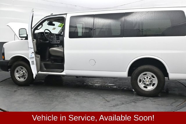 Used 2024 Chevrolet Express 2500 LS w/ Driver Convenience Package RWD image 43