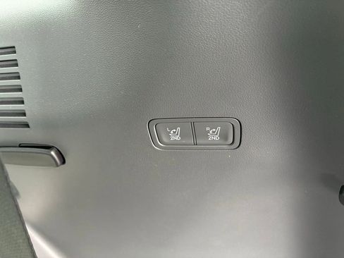 Used 2024 Hyundai Santa Fe Calligraphy image 13