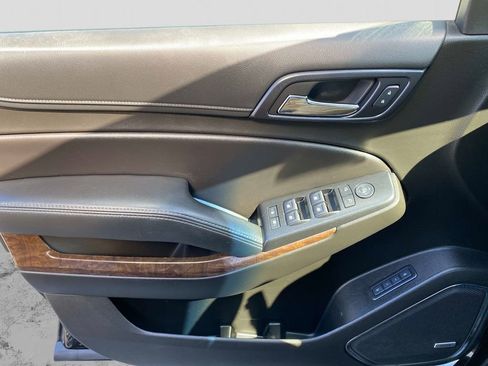 Used 2019 Chevrolet Tahoe LT image 22