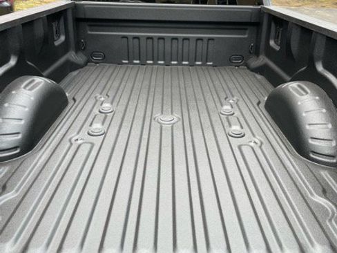 Used 2022 Ford F350 Limited image 22