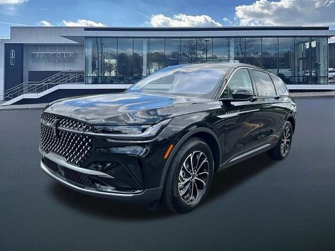 New 2026 Lincoln Nautilus Premier w/ Equipment Group 102A AWD/4WD image 3