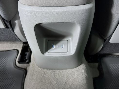 New 2026 Hyundai Elantra SEL Sport FWD image 25