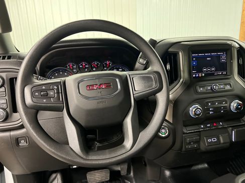 New 2026 GMC Sierra 2500 Pro w/ Convenience Package image 17