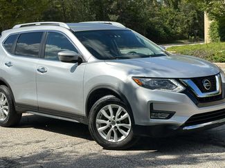 Certified 2019 Nissan Rogue SV image 1