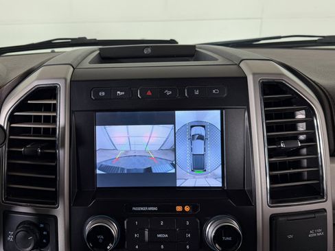 Used 2020 Ford F250 King Ranch w/ King Ranch Ultimate Package image 13