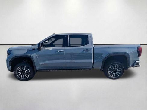 Used 2024 GMC Sierra 1500 AT4 w/ Technology Package AWD/4WD image 6