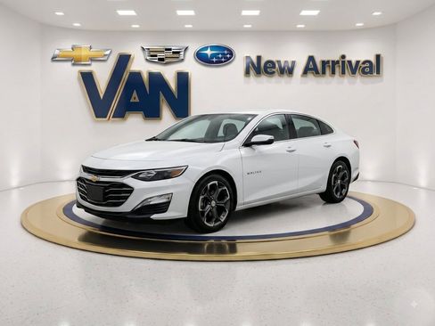 Certified 2022 Chevrolet Malibu LT FWD image 1