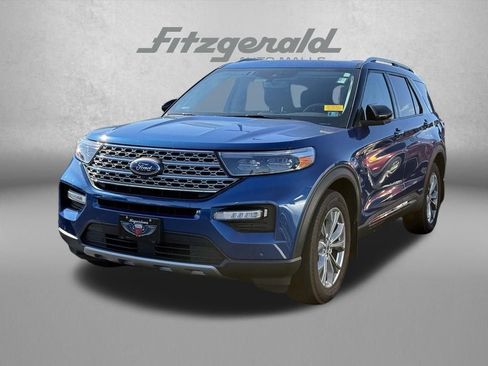 Used 2022 Ford Explorer Limited w/ Equipment Group 301A AWD/4WD image 6